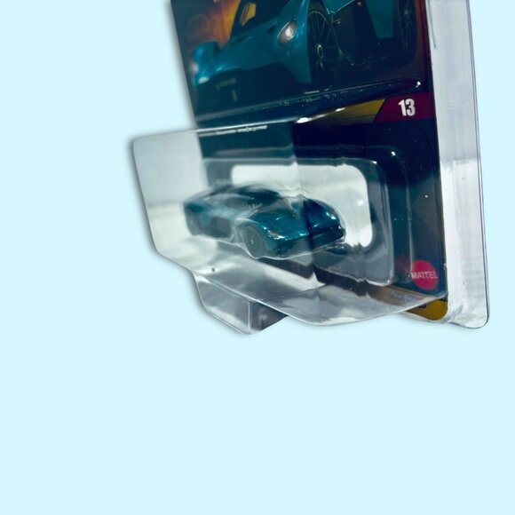 2025 Hot Wheels Elite 64 Aston Martin Valkyrie Blue Factory Sealed in Protector! - Picture 7 of 8